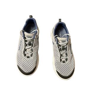 Columbia Vented Womens Sneakers Size 9 NWOB